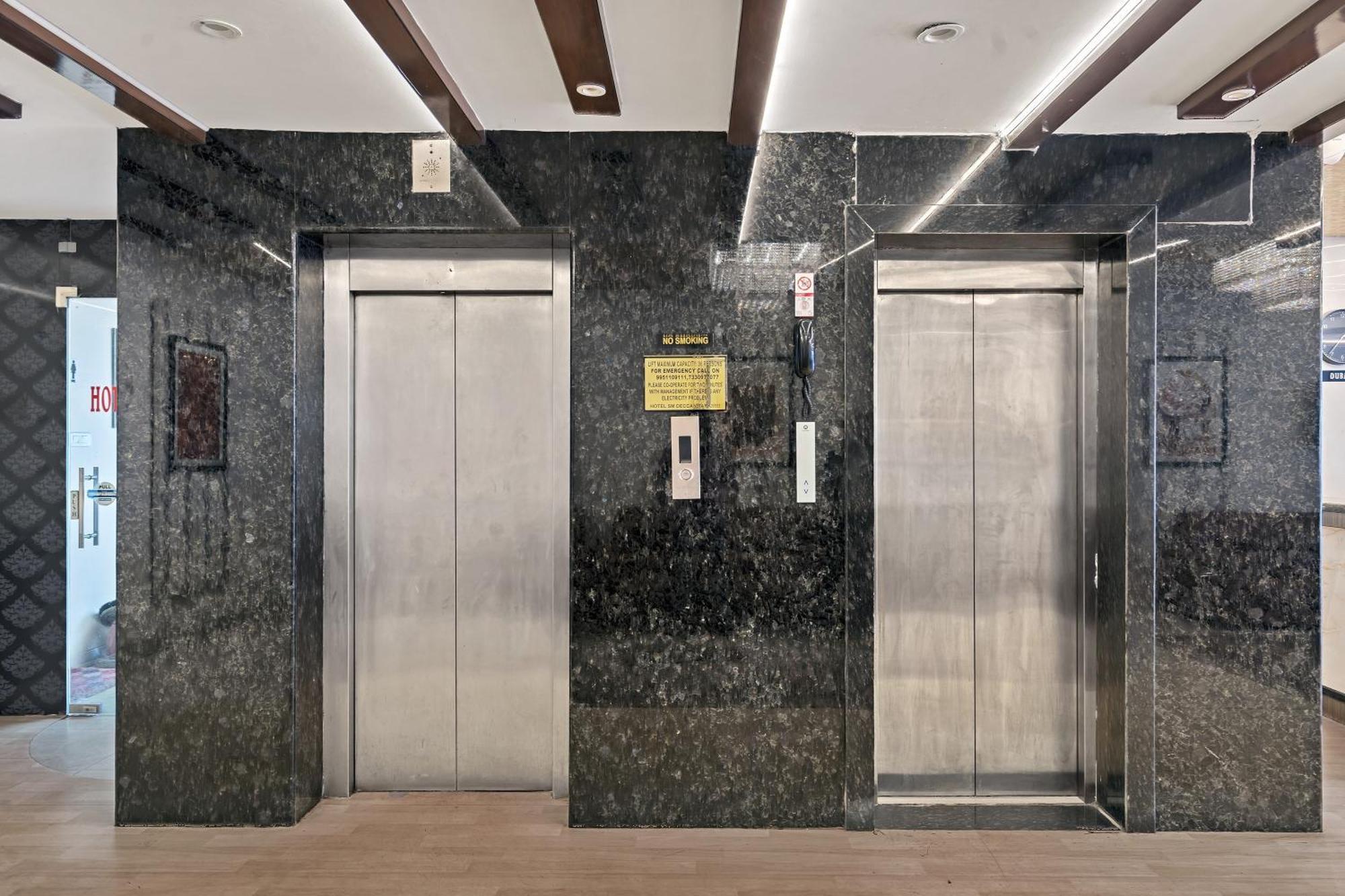 Hotel Sm Deccan Park Shamshabad Ngoại thất bức ảnh